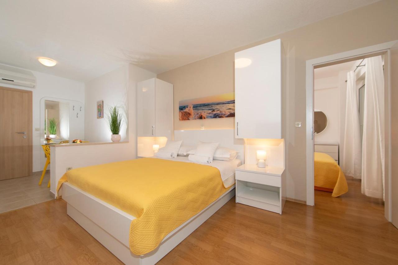 Apartments Milana 2 Tučepi Eksteriør bilde