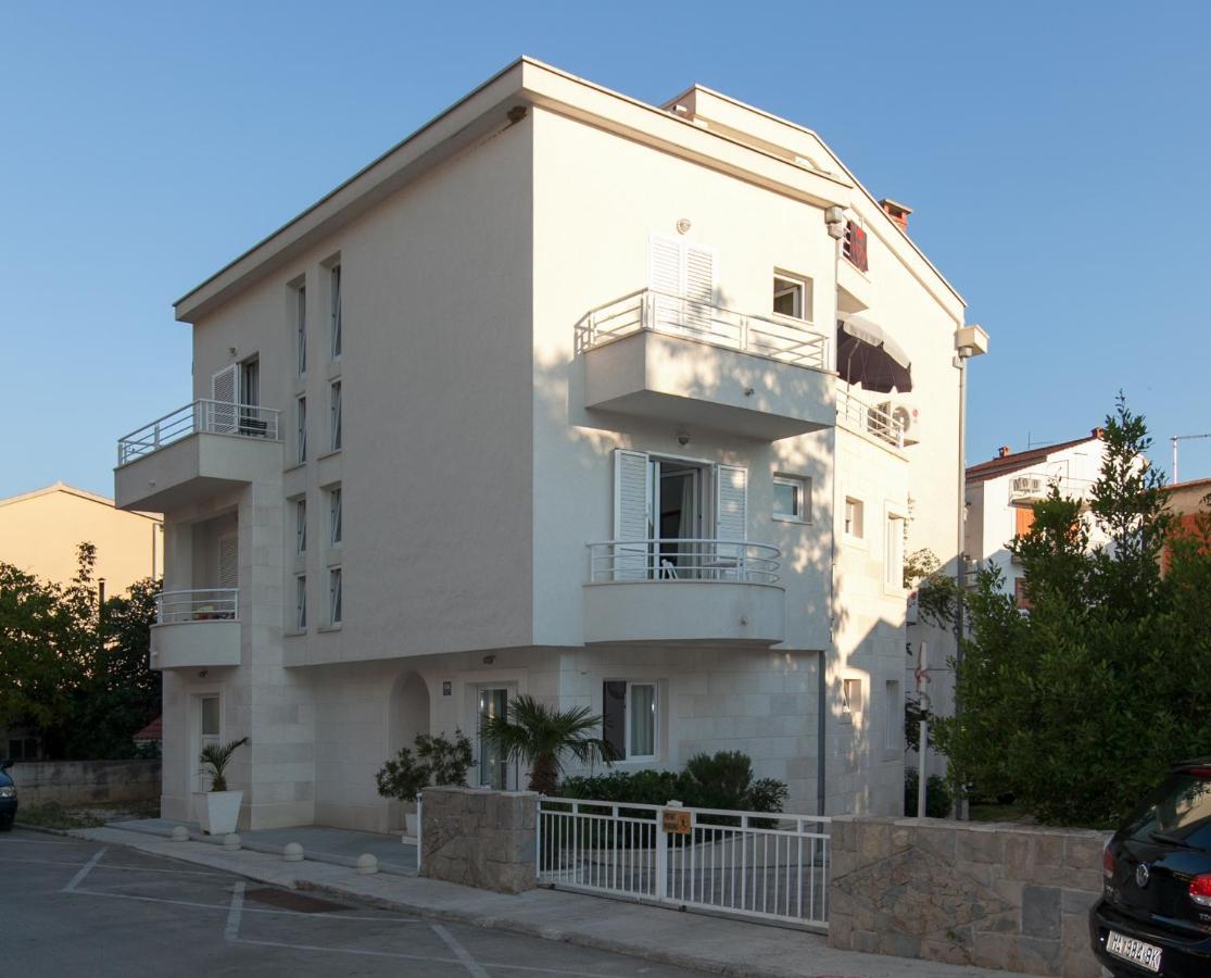 Apartments Milana 2 Tučepi Eksteriør bilde